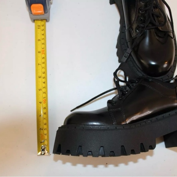 Zara black shoes - Picture 3 of 3